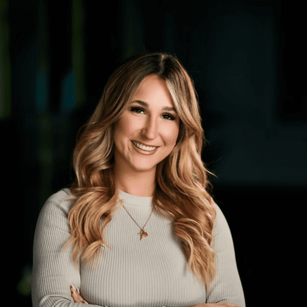 Portrait of Maria, a professional stylist at Salon Bliss & Spa, showcasing their expertise and style.